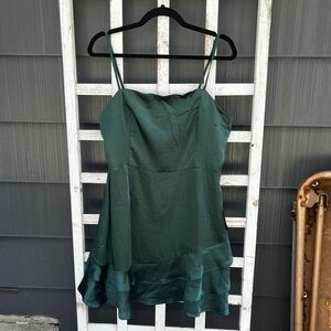 Lulu’s Emerald Green Fancy Dress Extra-Large NWT